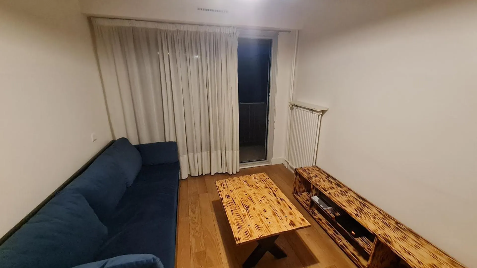 Studio Calme Et Central Apartment Paris